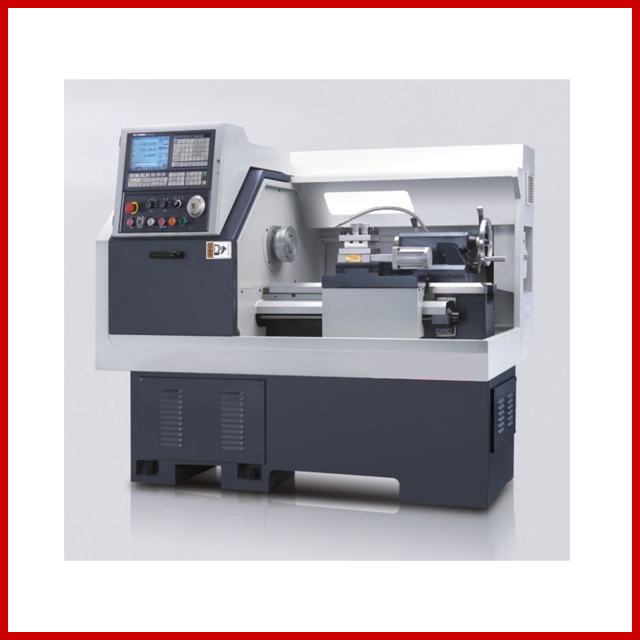 ГОРИЗОНТАЛЬНЫЙ ТОКАРНЫЙ СТАНОК С ЧПУ серии CK6135 С СКОЛЬЗЯЩИМИ НАПРАВЛЯЮЩИМИ